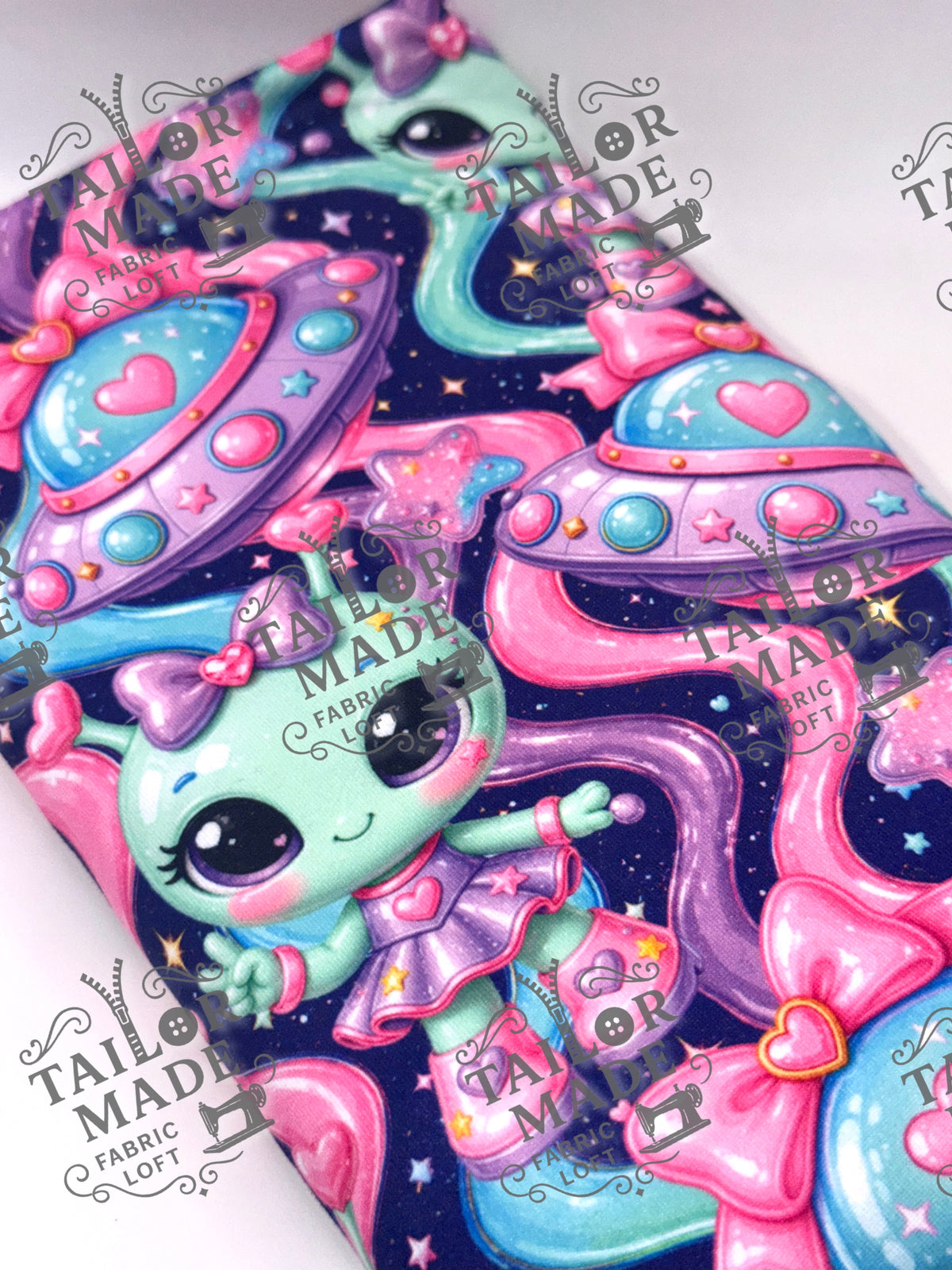 MISC - GIRLIE ALIEN