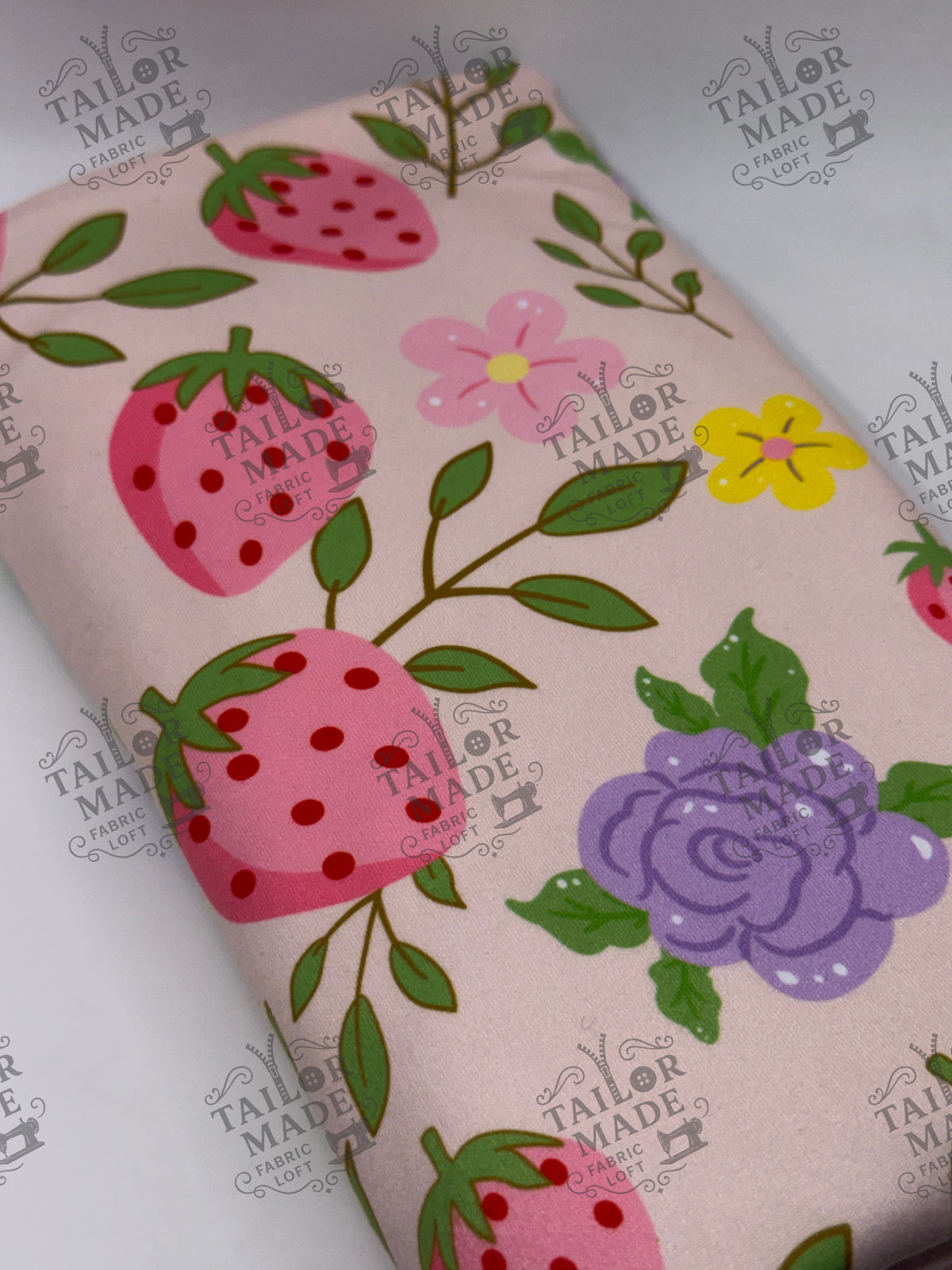 MISCF - STRAWBERRY AND FLOWERS